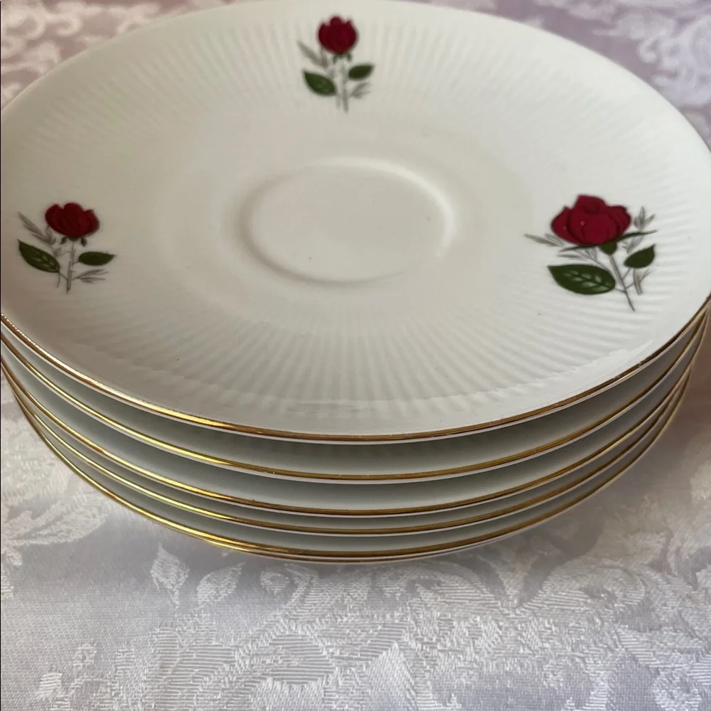 NIB Elegant Mitterteich Bavaria Carmen Floral fine porcelain Dinnerware Set. - Picture 4 of 10